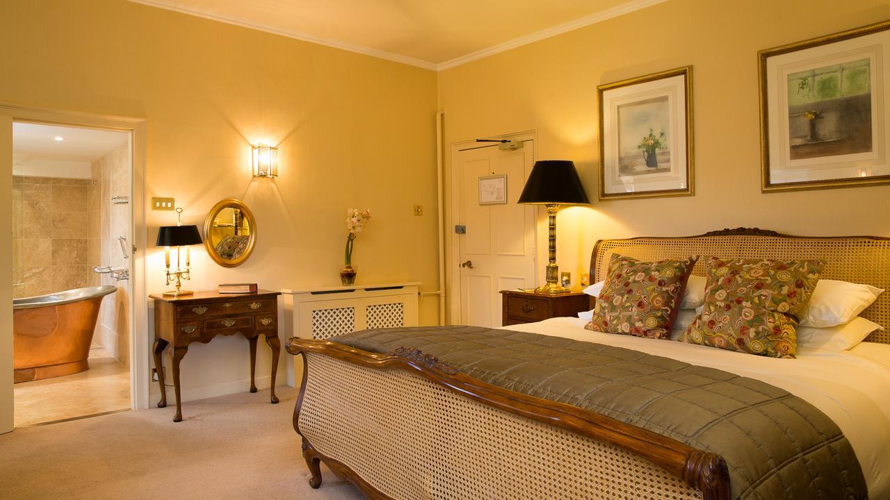 Priory Wareham Hotell Eksteriør bilde